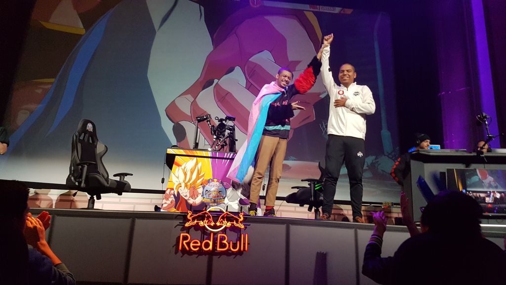 SonicFox hizo suyo el escenario en todo momento