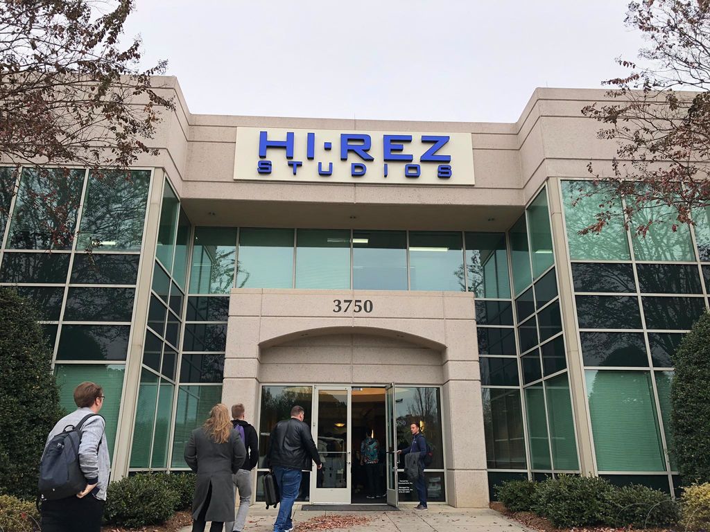 Entrada principal a los estudios de Hi-Rez