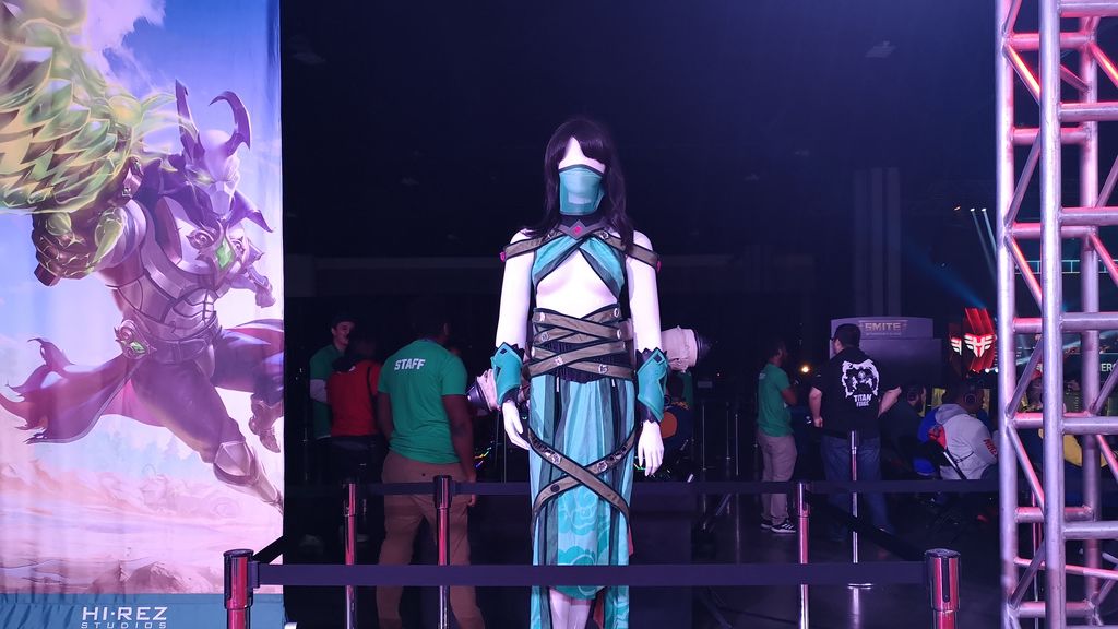 Todo está decorado con la temática de Smite y Paladins