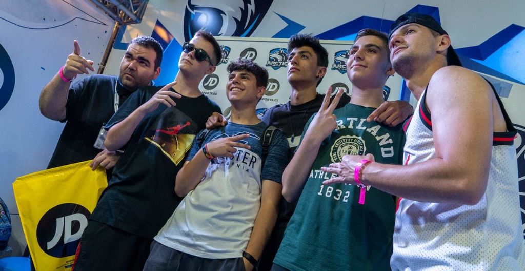 Eude, Bnet, Tirpa y Hander en Gamergy