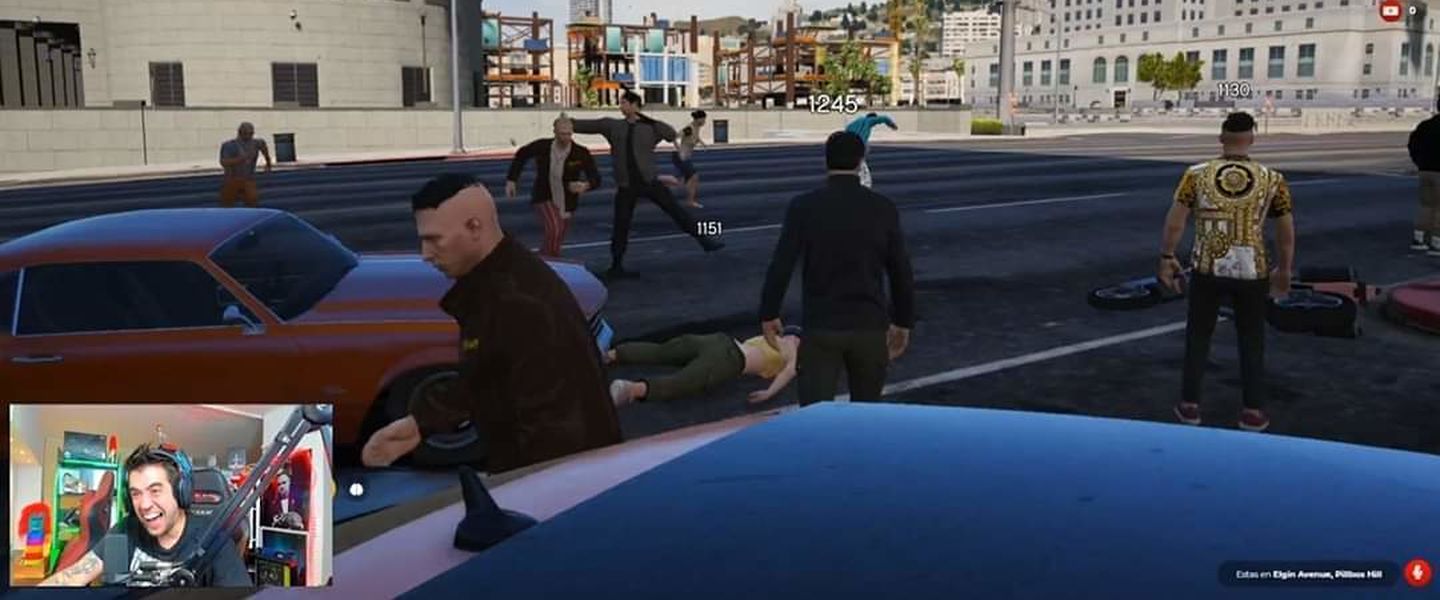 Quedada en un cine de GTA V para ver la serie de roleplay de Auron