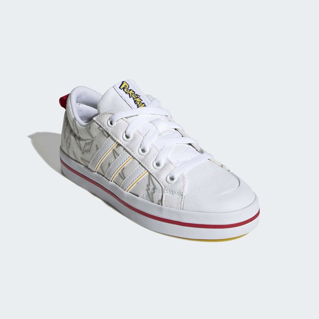 Zapatillas con rayos de Pikachu