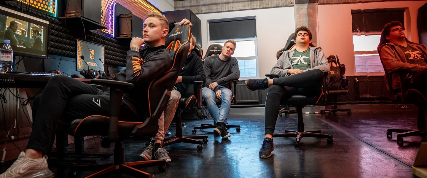 Una imagen de Fnatic de bootcamp en 2019