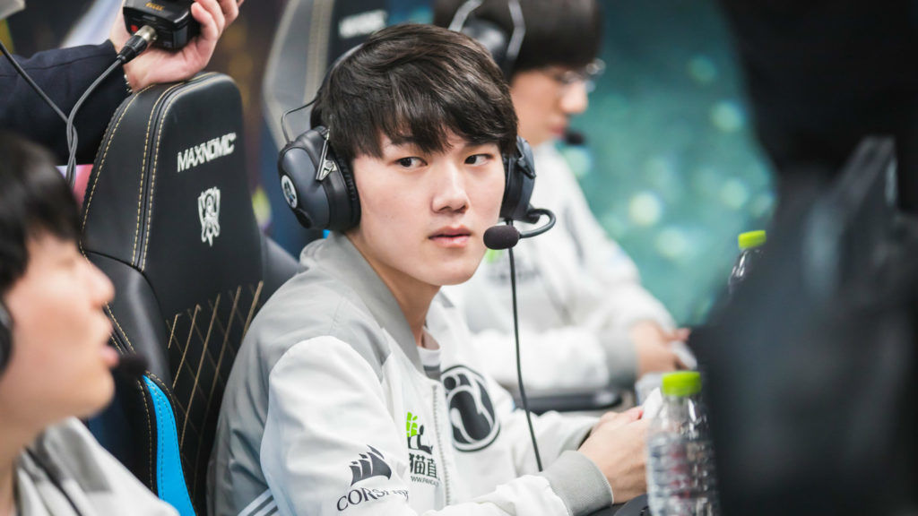 JackeyLove - Top Esports