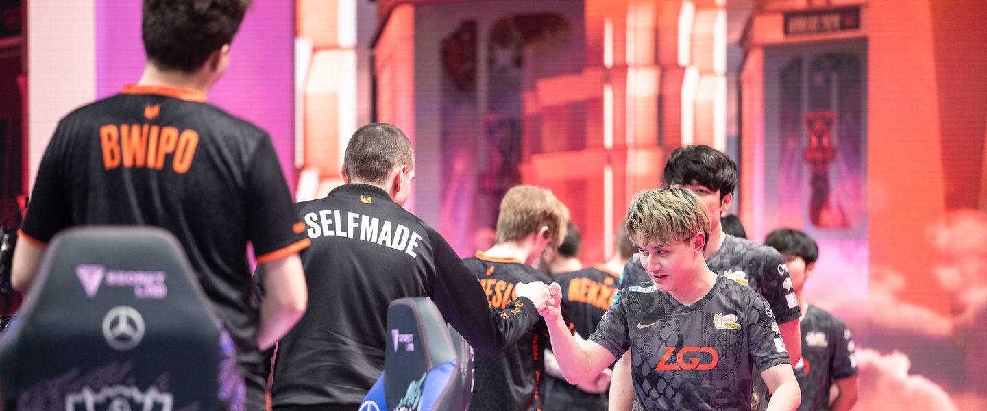 Fnatic se suma a G2 y pasa a cuartos de final
