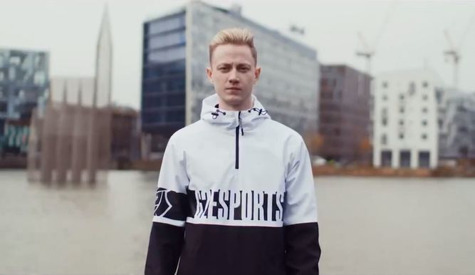 Rekkles protagoniza un movimiento histórico