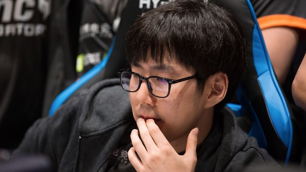 Mejor entrenador del año - Heen (Team Secret y Dota 2)