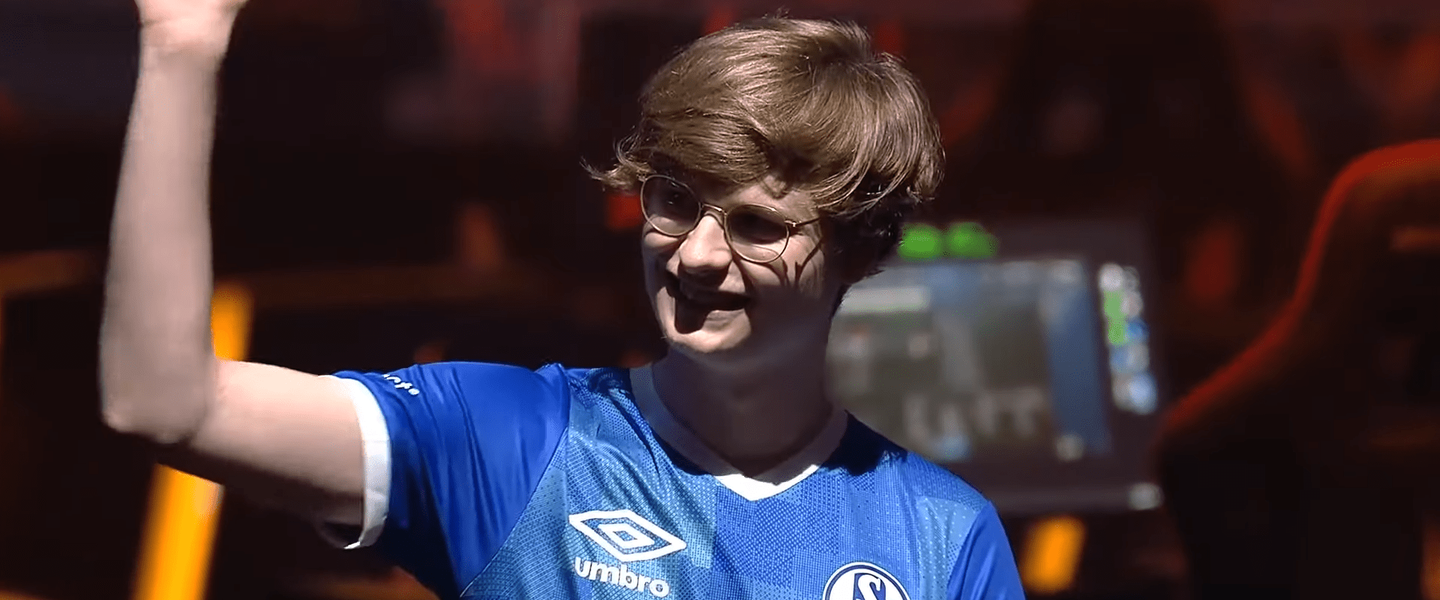 Upset en Schalke 04