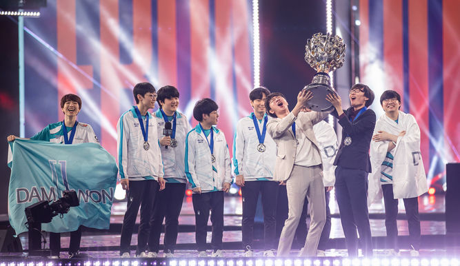 Los históricos datos de Worlds 2020 que ensalzan a League of Legends