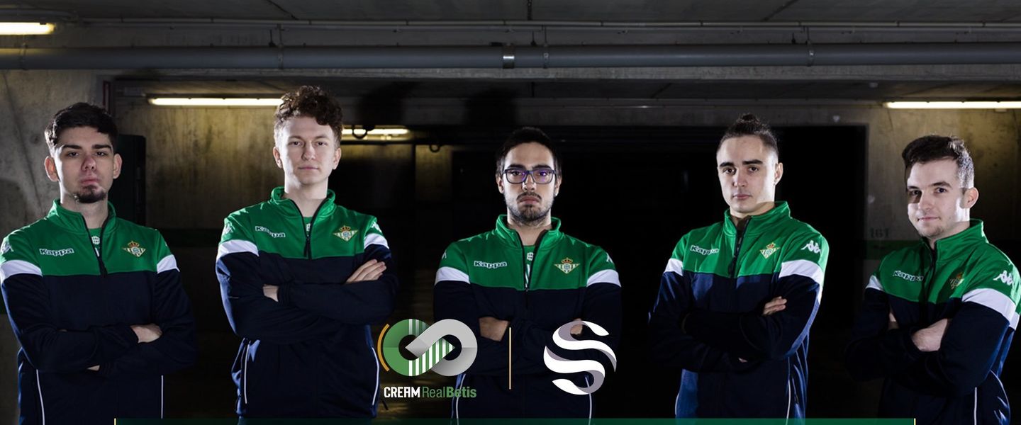 Cream Real Betis y su plantilla