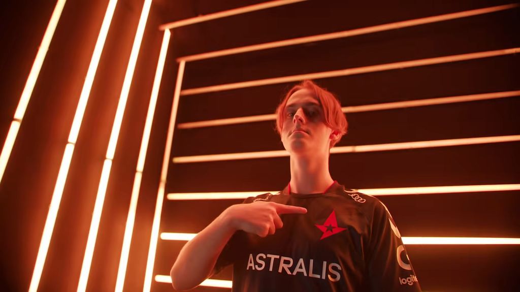 Astralis sustituyendo a Origen