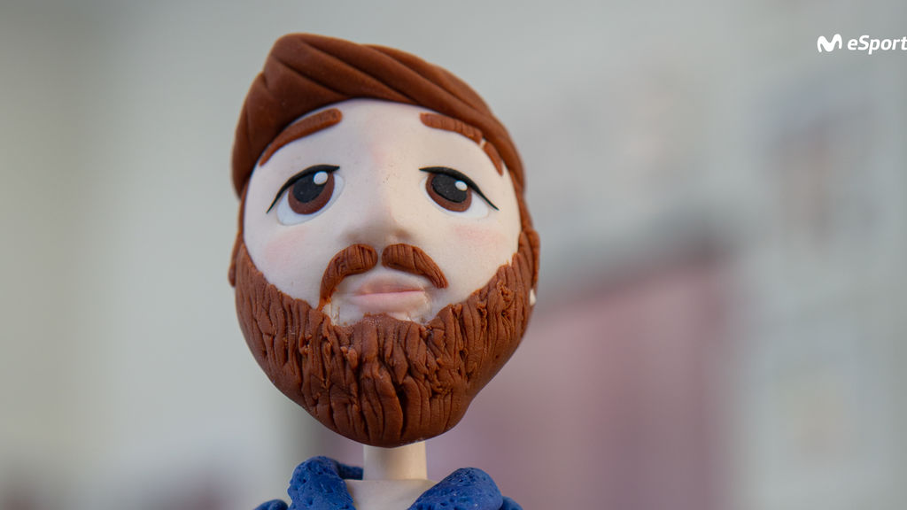 Su figura en detalle