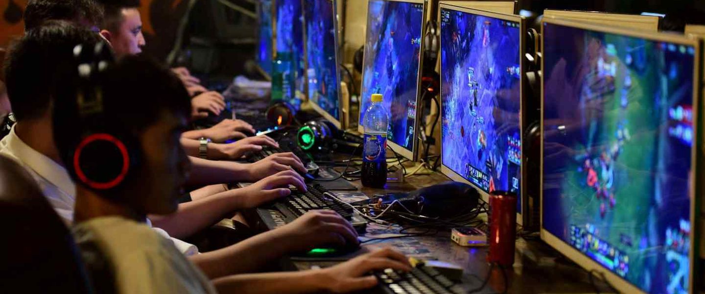 Jugadores chinos en un cibercafé