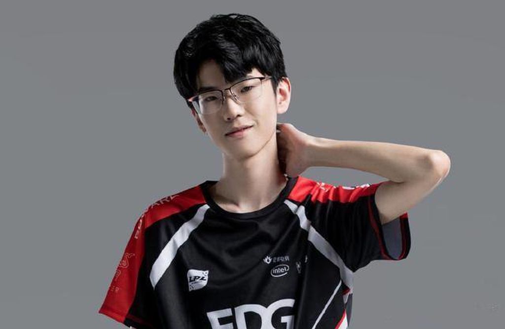 JieJie - 14 KDA