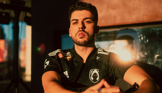 Werlyb es nuevo socio de Team Heretics