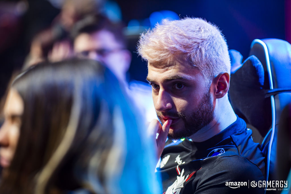 Mixwell - Máximo de subs en Twitch: 13.208 en diciembre de 2021