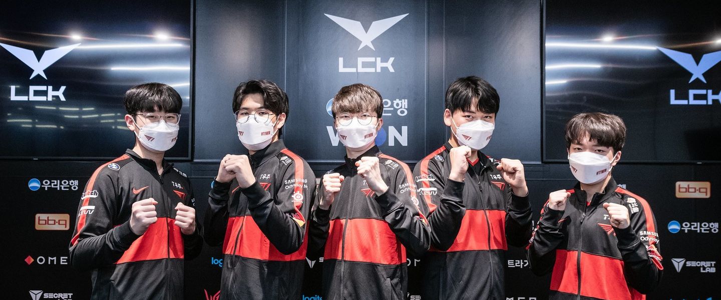 Con este triunfo, T1 se asegura estar en playoffs
