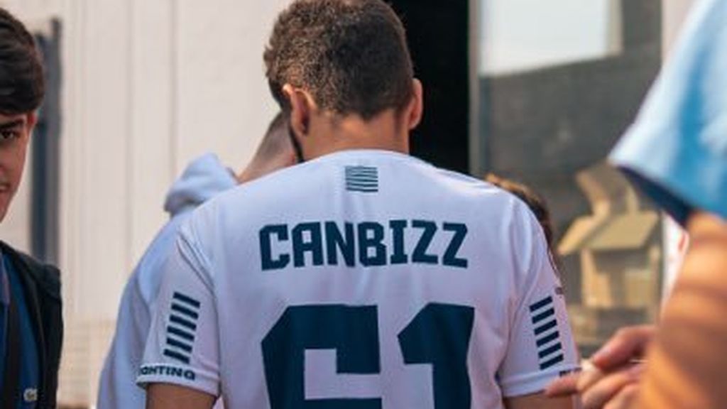 KC Canbizz61 - Team Francia