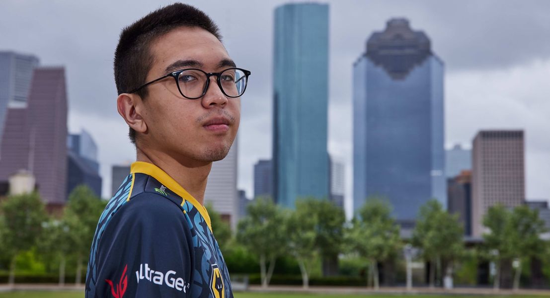 Danny comienza su leyenda en la LCS con una exhibición impoluta