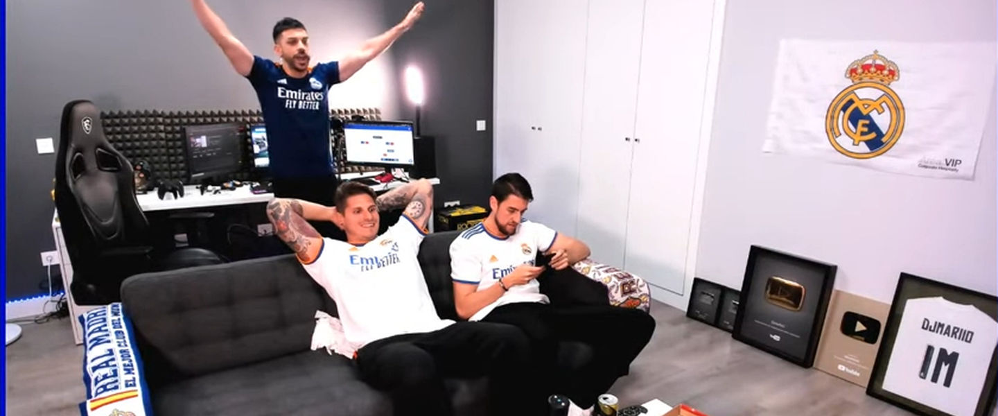 DjMariio celebrando un gol