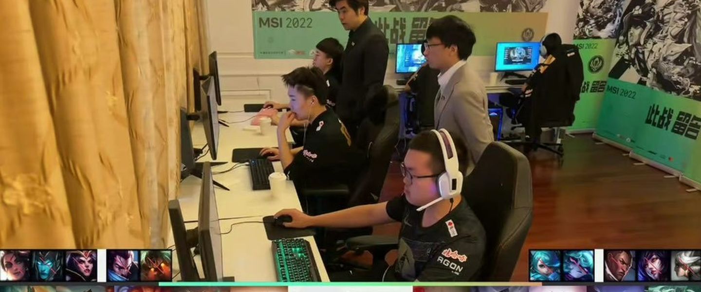 RNG en su bootcamp desde China