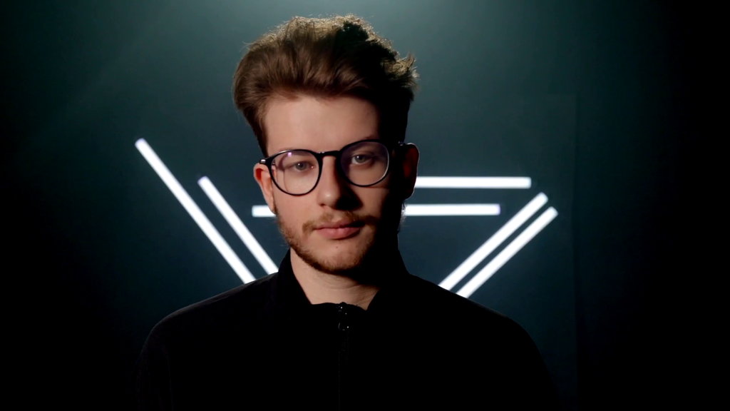 Axozer da la cara y anuncia su fichaje por KOI