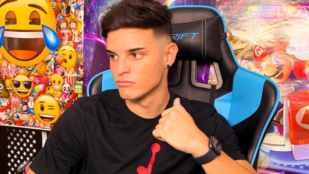 Creative Sergi - Medias de 12.000 y picos de 20.300 emitiendo las novedades de Dragon Ball x Fortnite