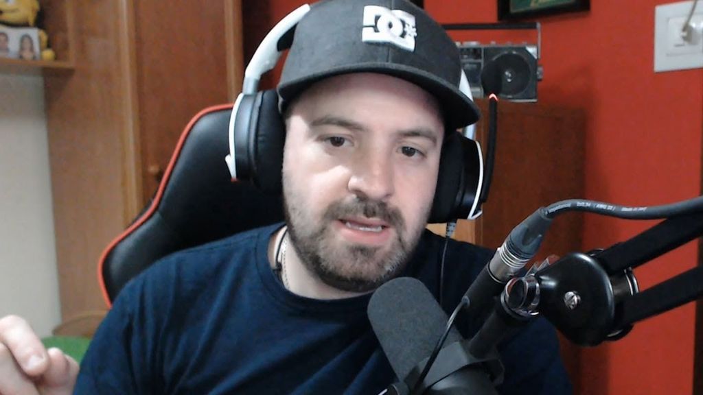 Cadena Juanjo Vlog (YouTube) - Medias de 8800 espectadores y picos de 13.000 el 17 de agosto en Just chatting