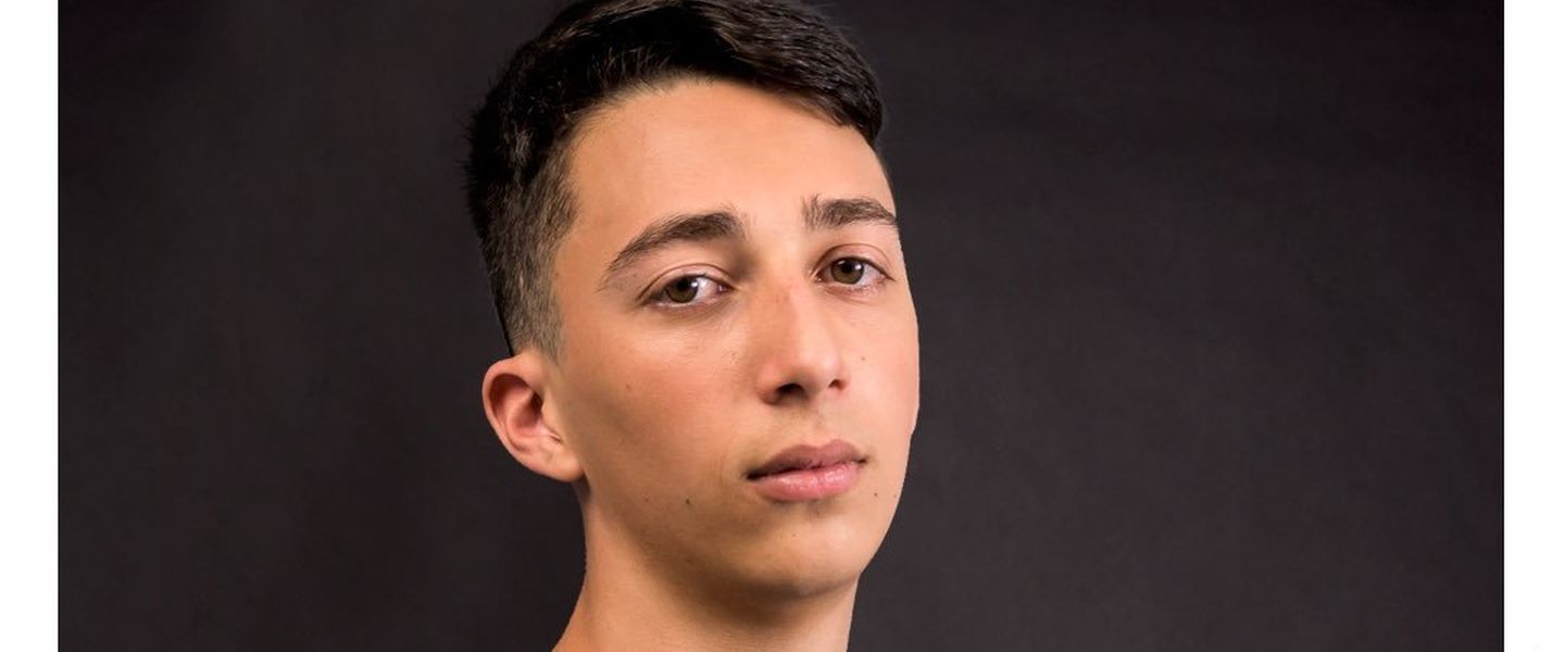 Javi Villar deja DUX tras tres años de éxitos