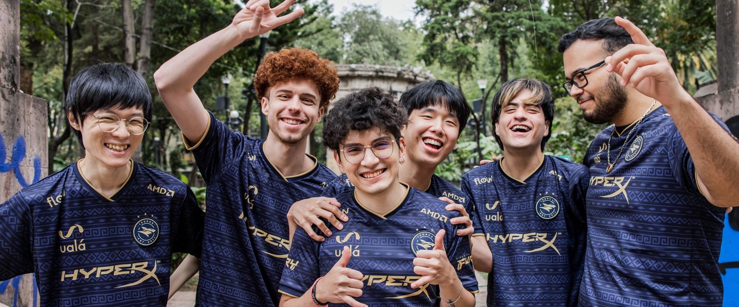 Isurus sonríe y se van 1-4 de Worlds 2022