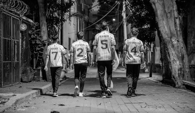 MAD Lions: a casa