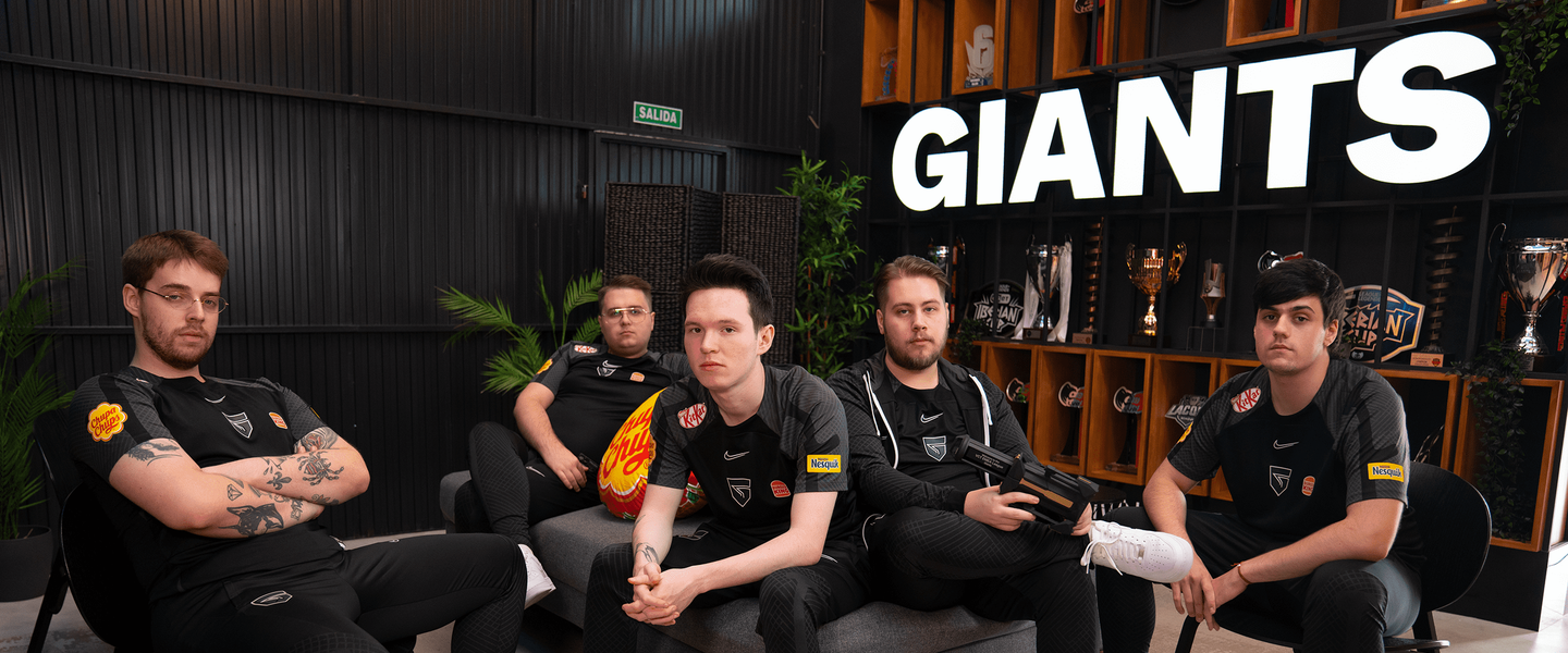 Giants presume de nuevo equipo