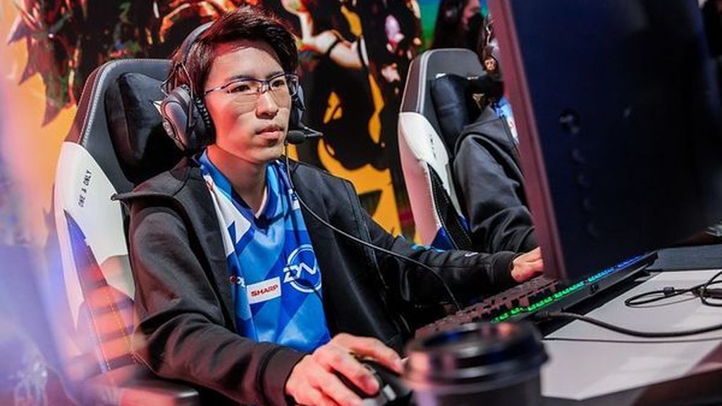 Evi será el toplaner de Team Heretics