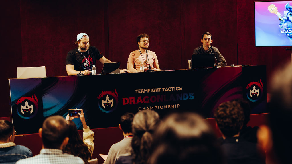 Rueda de prensa durante la primera mañana del evento