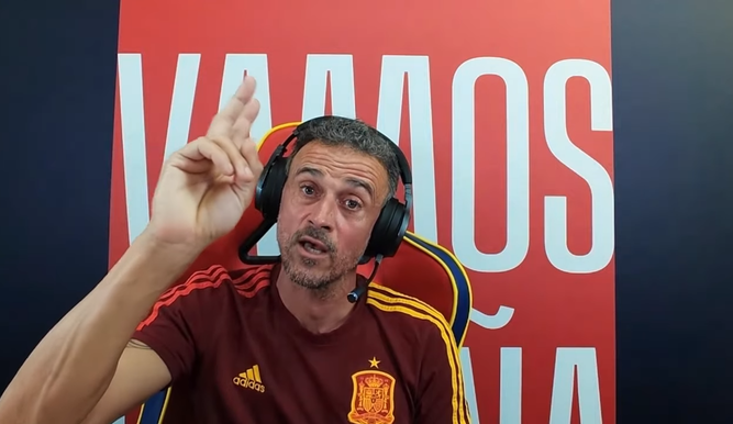 Luis Enrique y su versión más pura en Twitch