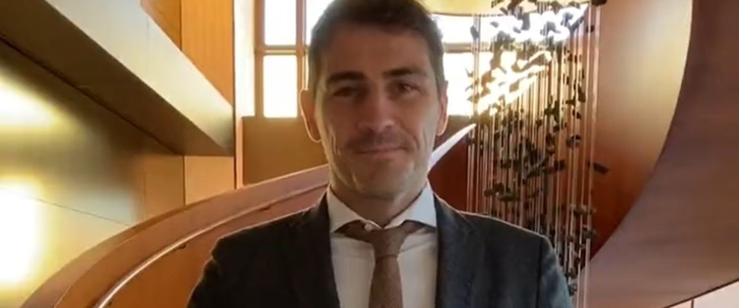 Iker Casillas se convierte en streamer de Twitch por la Kings League