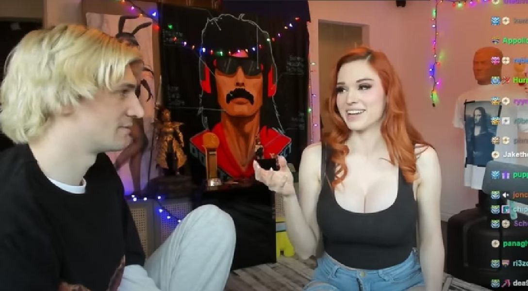 Amouranth vuelve a sorprender con sus ganancias