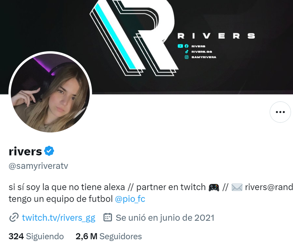Rivers - Paga Twitter Blue