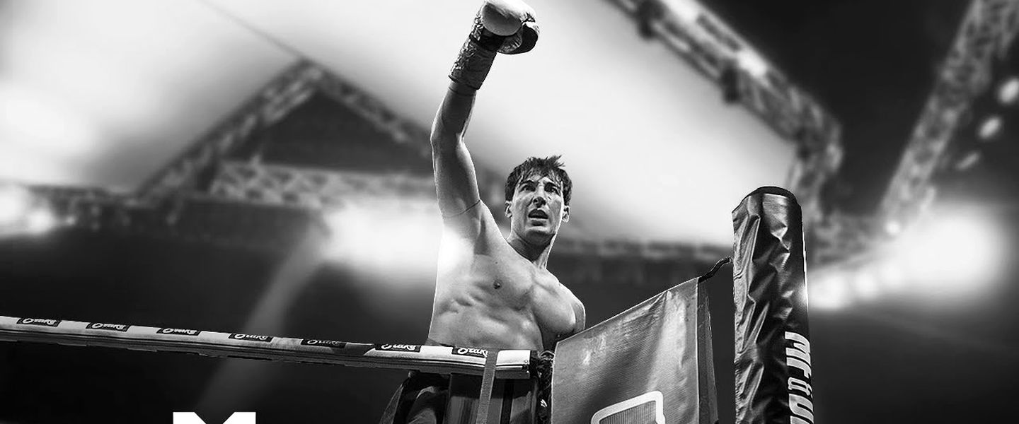 ViruZz tras ganar su combate en la Misfits
