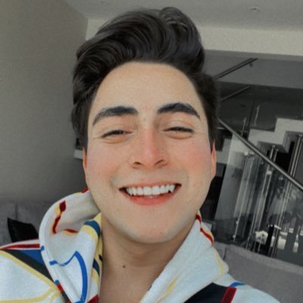 Grady White - Participante