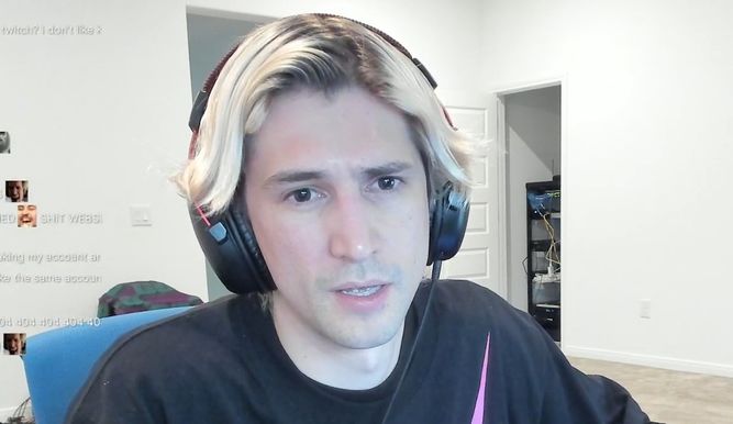 xQc se entera de la realidad de Kick: no puede ver películas en directo