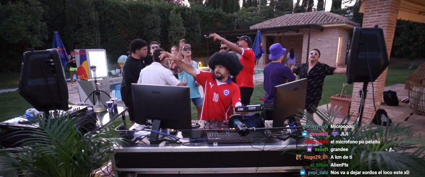 Vuelve 'Perreoland' y estrena setup al aire libre