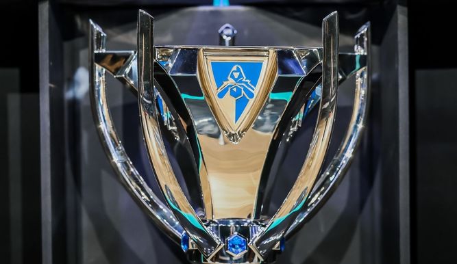La copa de Worlds 2023, lista para ser entregada este año