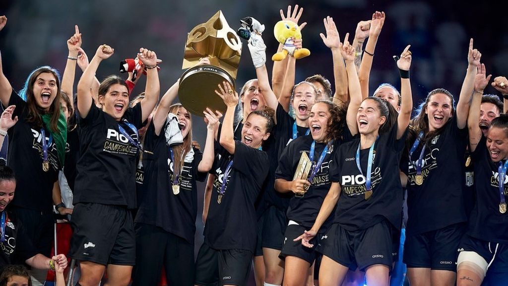 PIO FC - Campeonas 1º split de la Queens League