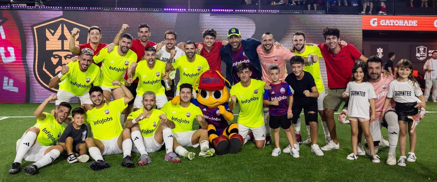 Una foto de Jijantes en la Kings Cup