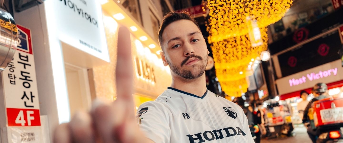 APA, con la camiseta de Team Liquid durante Worlds 2023