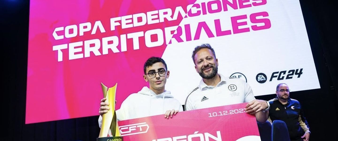 Akier tras ganar el torneo