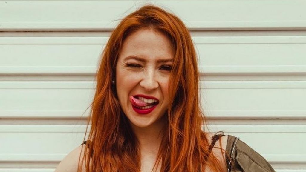 Erola