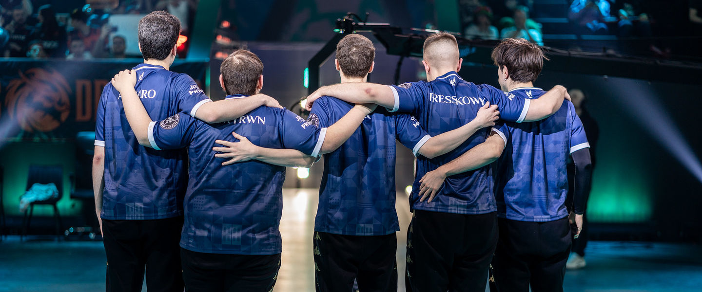 Los rookies españoles destrozan a Francia