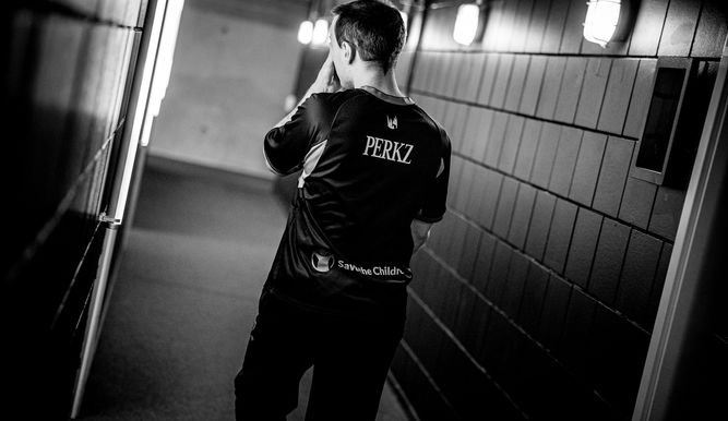 Perkz, adiós a la LEC y a Team Heretics